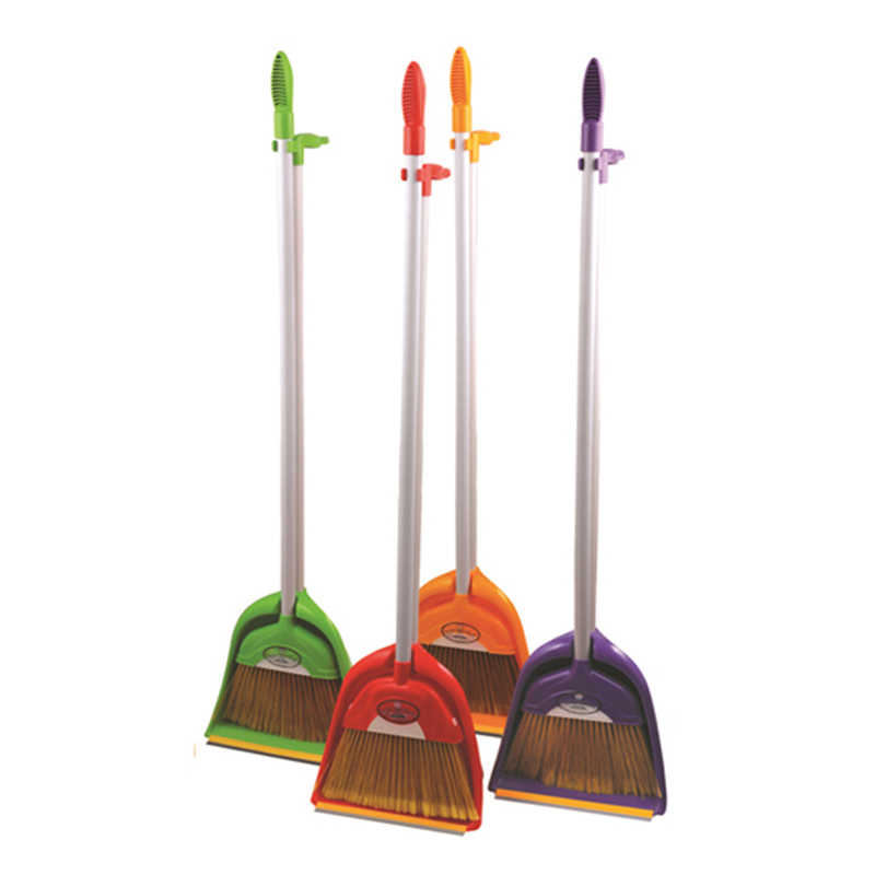 SAPLI FRAŞLI HAZNELİ SÜPÜRGE